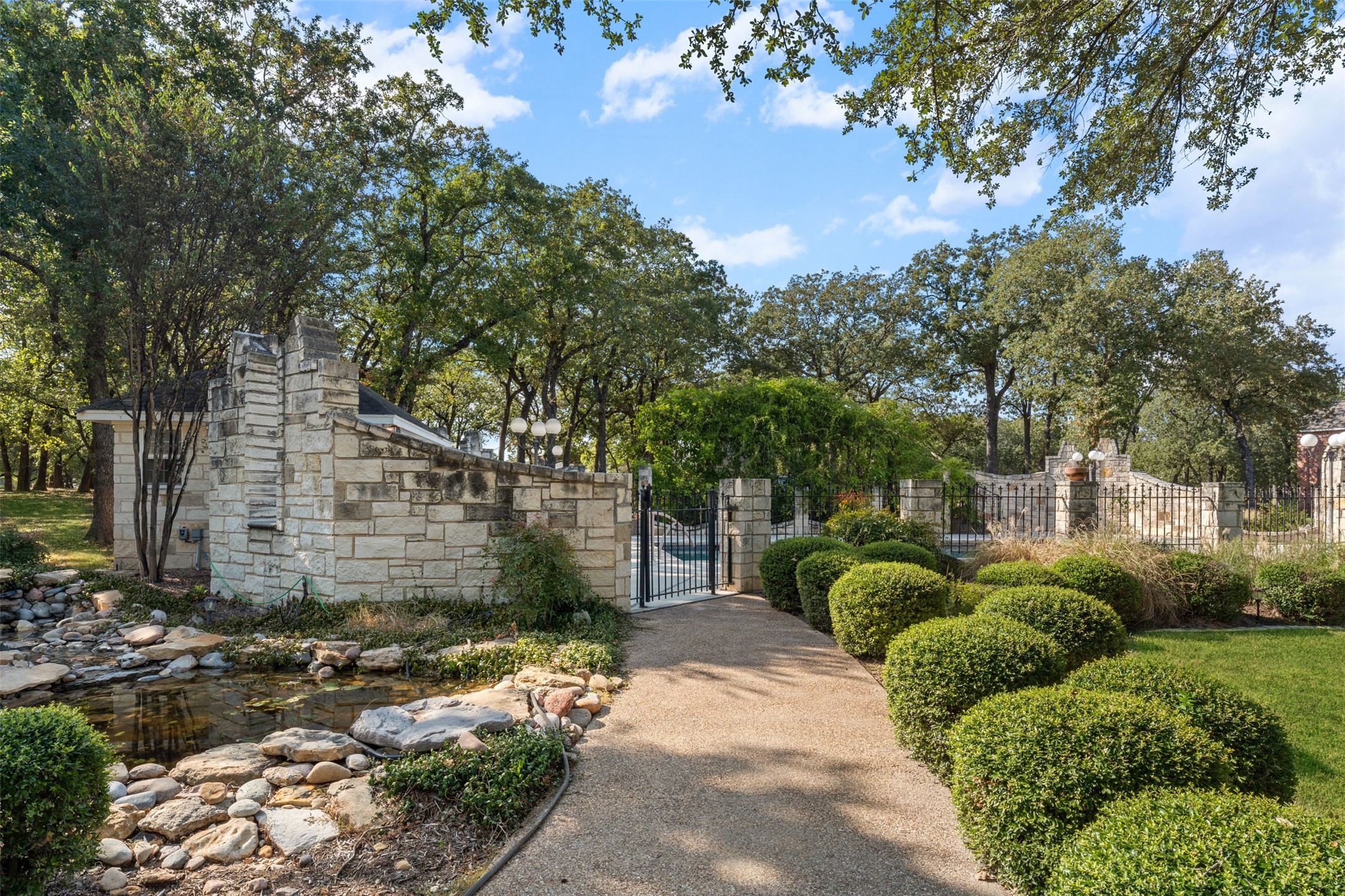 1340 Autumn Oaks Circle China Spring TX 76633