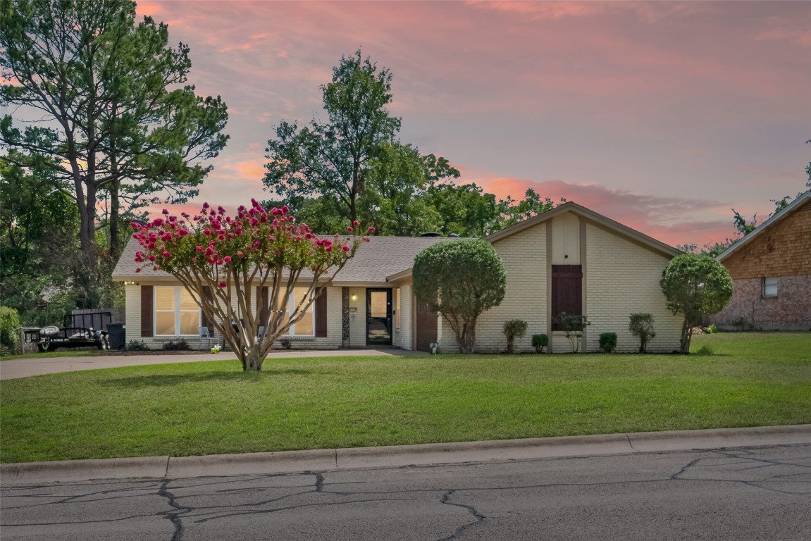 1109 Willowcreek Road Cleburne TX 76033