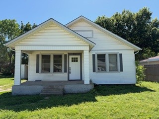 312 Small Street Bowie TX 76230