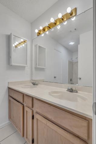 1725 Gainsborough Way Fort Worth TX 76134