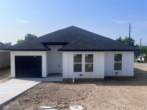 2704 Lucky Lane Dallas TX 75241