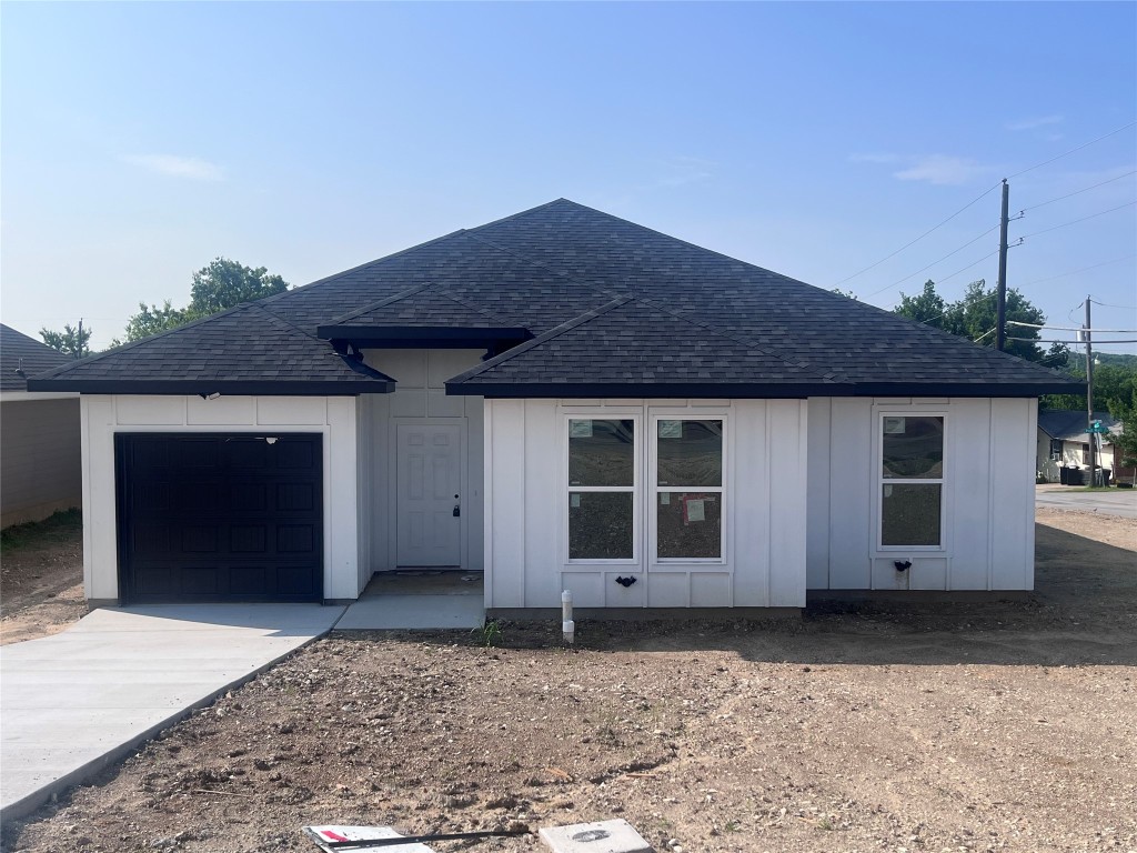 2704 Lucky Lane Dallas TX 75241