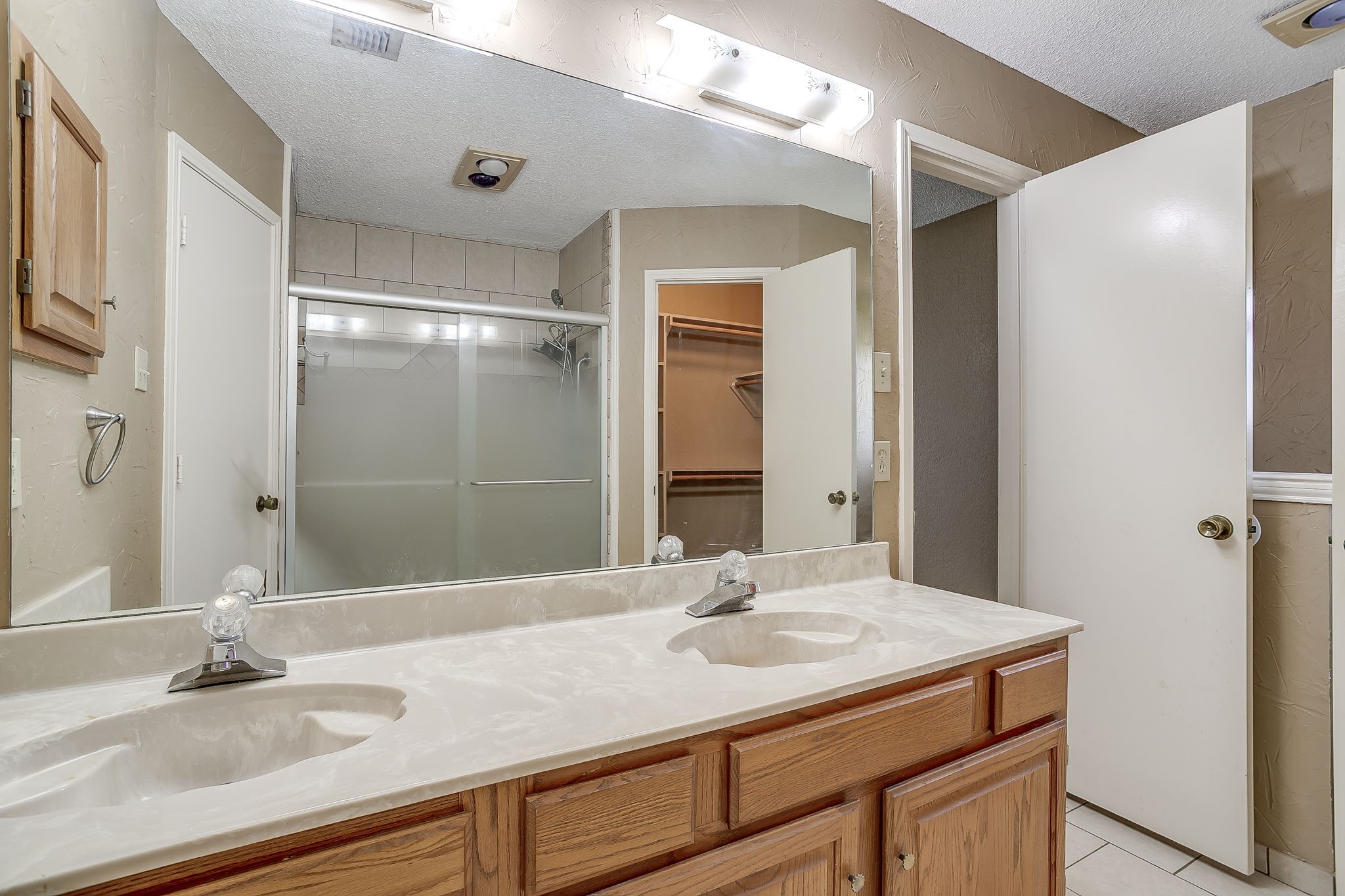 9020 Wessex Court Fort Worth TX 76134