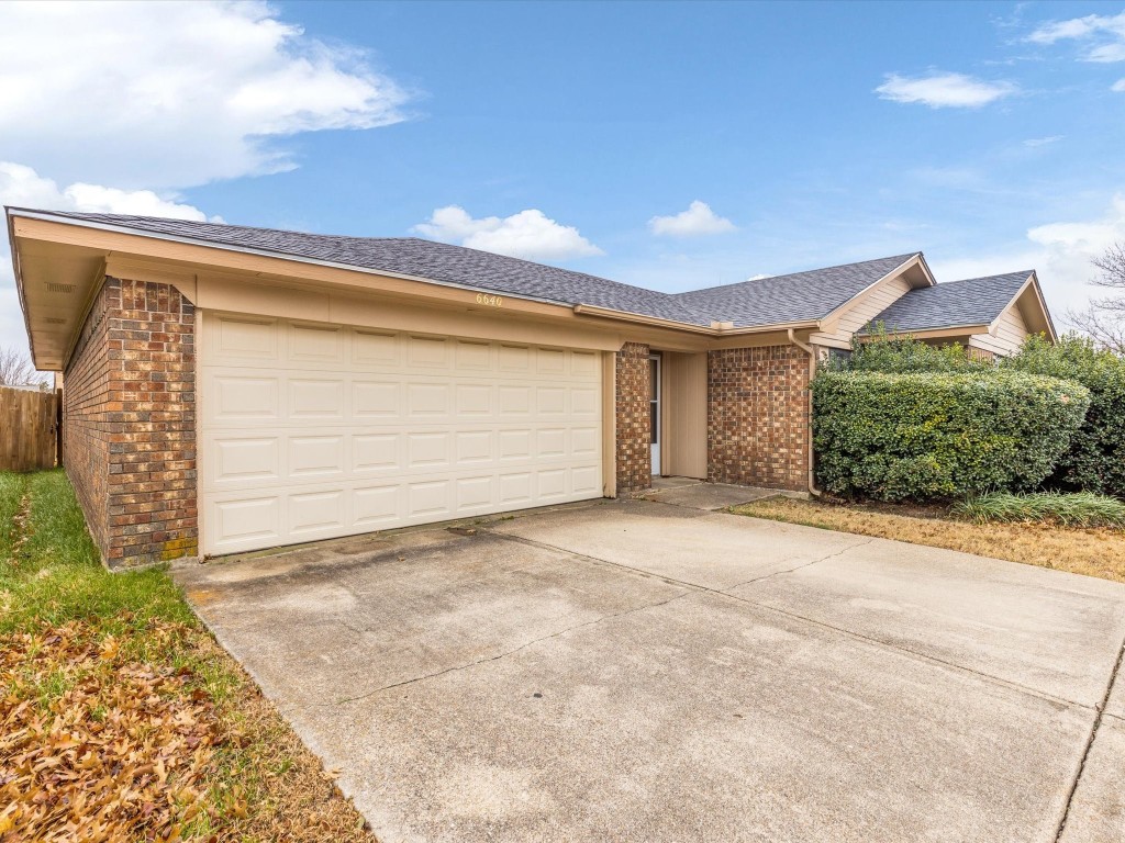 6640 Willow View Drive Watauga TX 76148