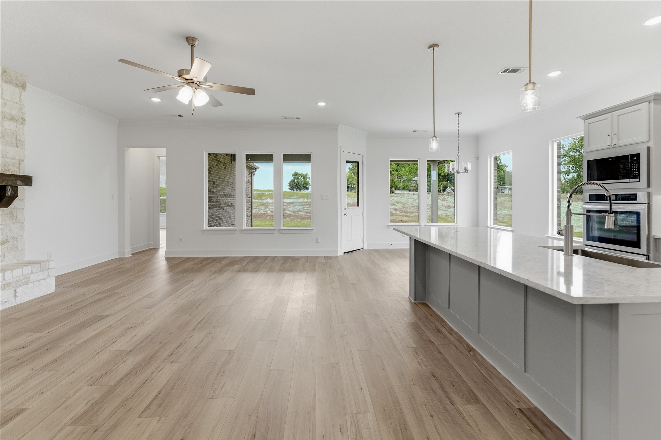 906 Perrin Lane Van Alstyne TX 75495