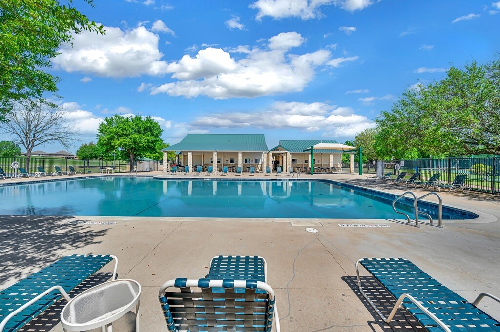 201 Edinburgh Waco TX 76712