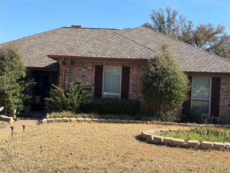 2702 Grasmere Street Garland TX 75040
