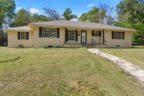 613 Graham Street Mineola TX 75773