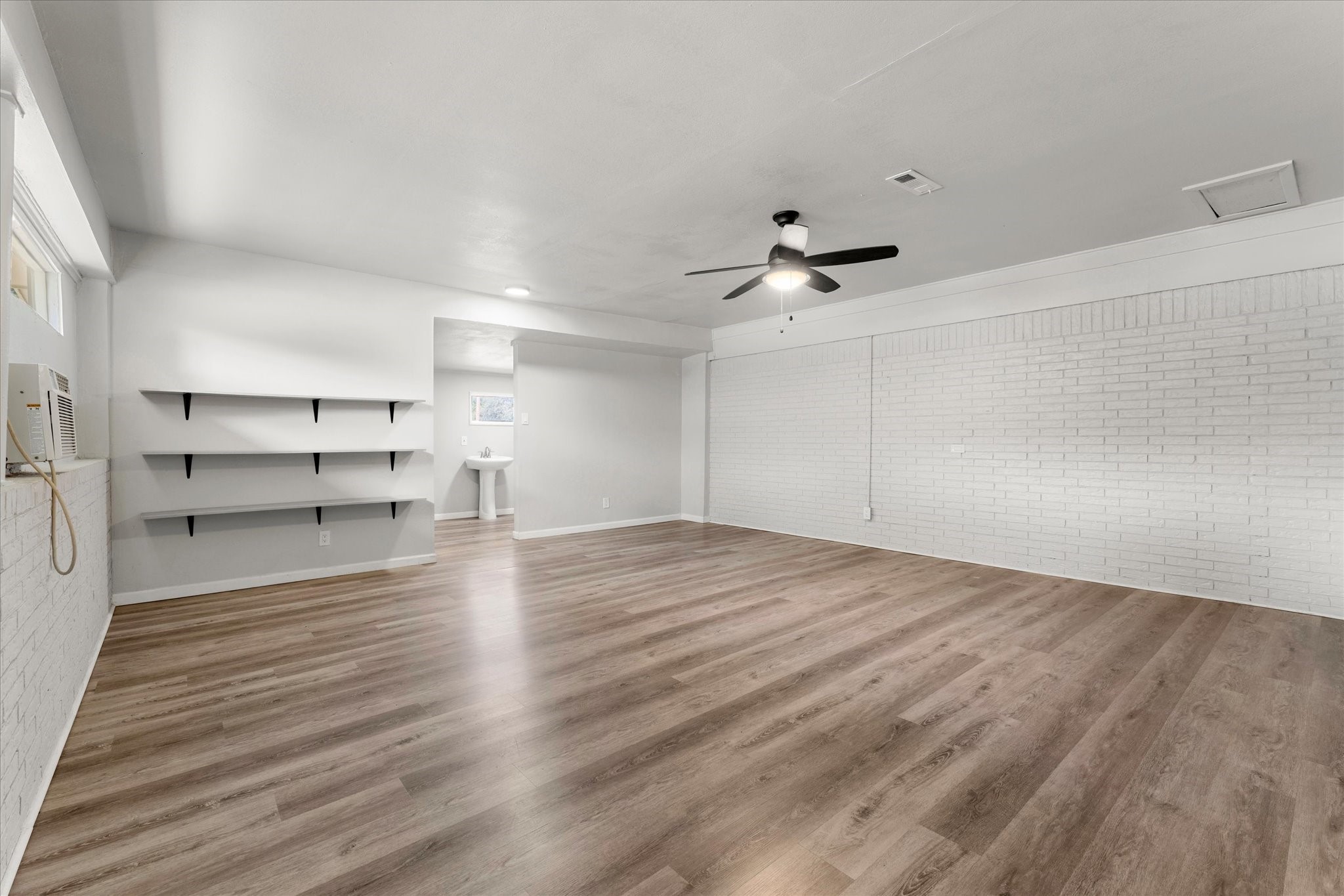 613 Graham Street Mineola TX 75773