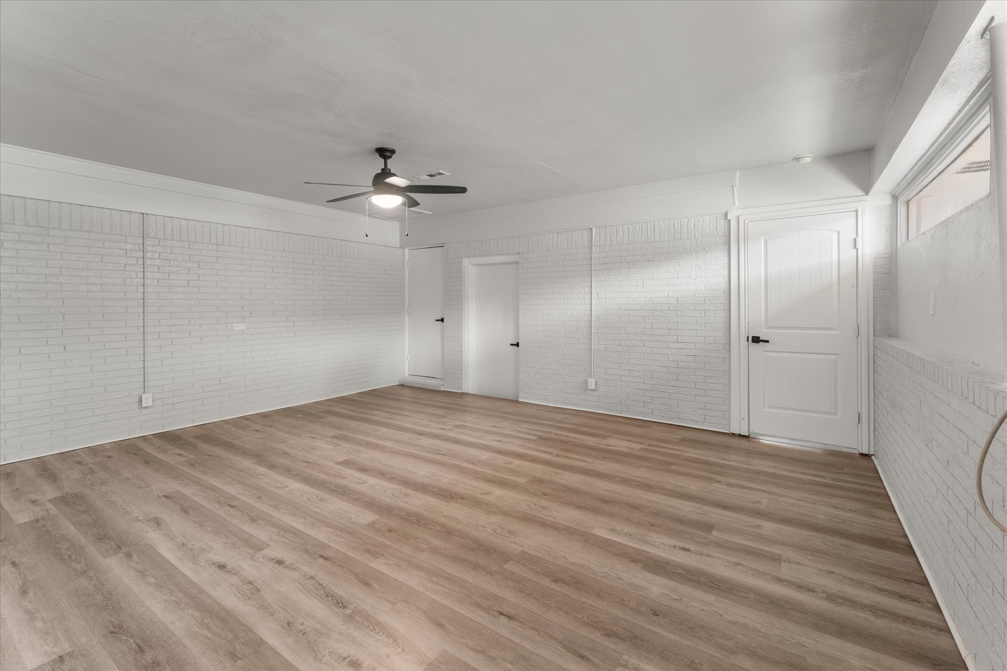 613 Graham Street Mineola TX 75773