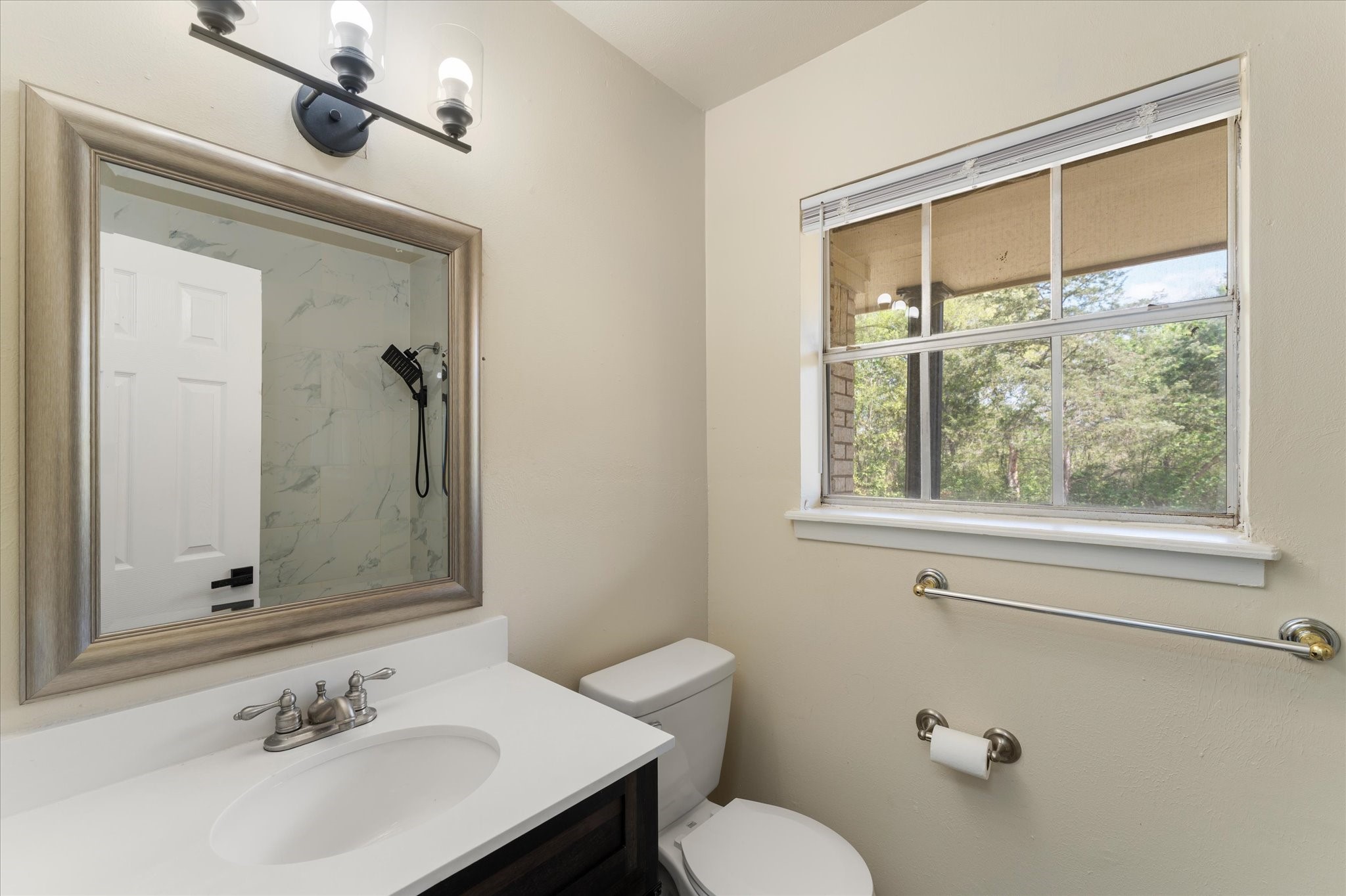 613 Graham Street Mineola TX 75773