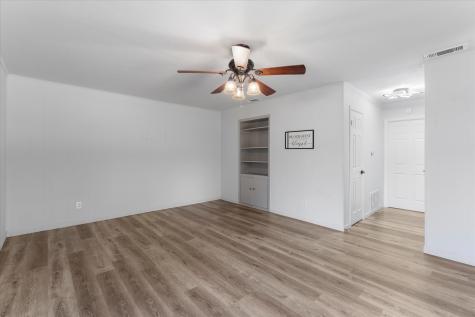 613 Graham Street Mineola TX 75773