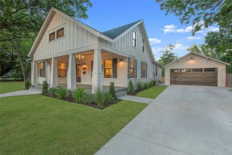 206 N Rike Street Farmersville TX 75442