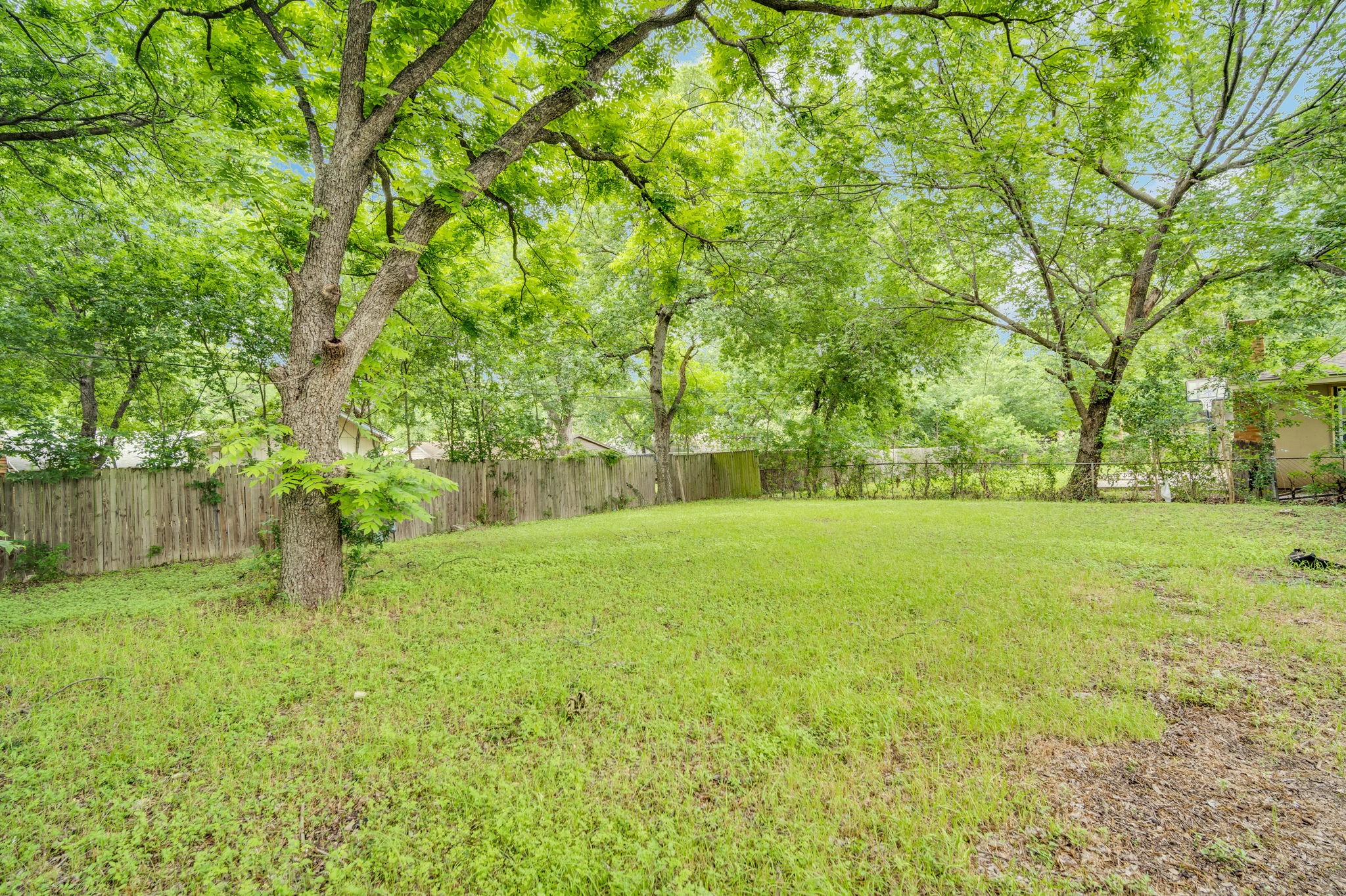 419 Highcrest Drive Dallas TX 75232