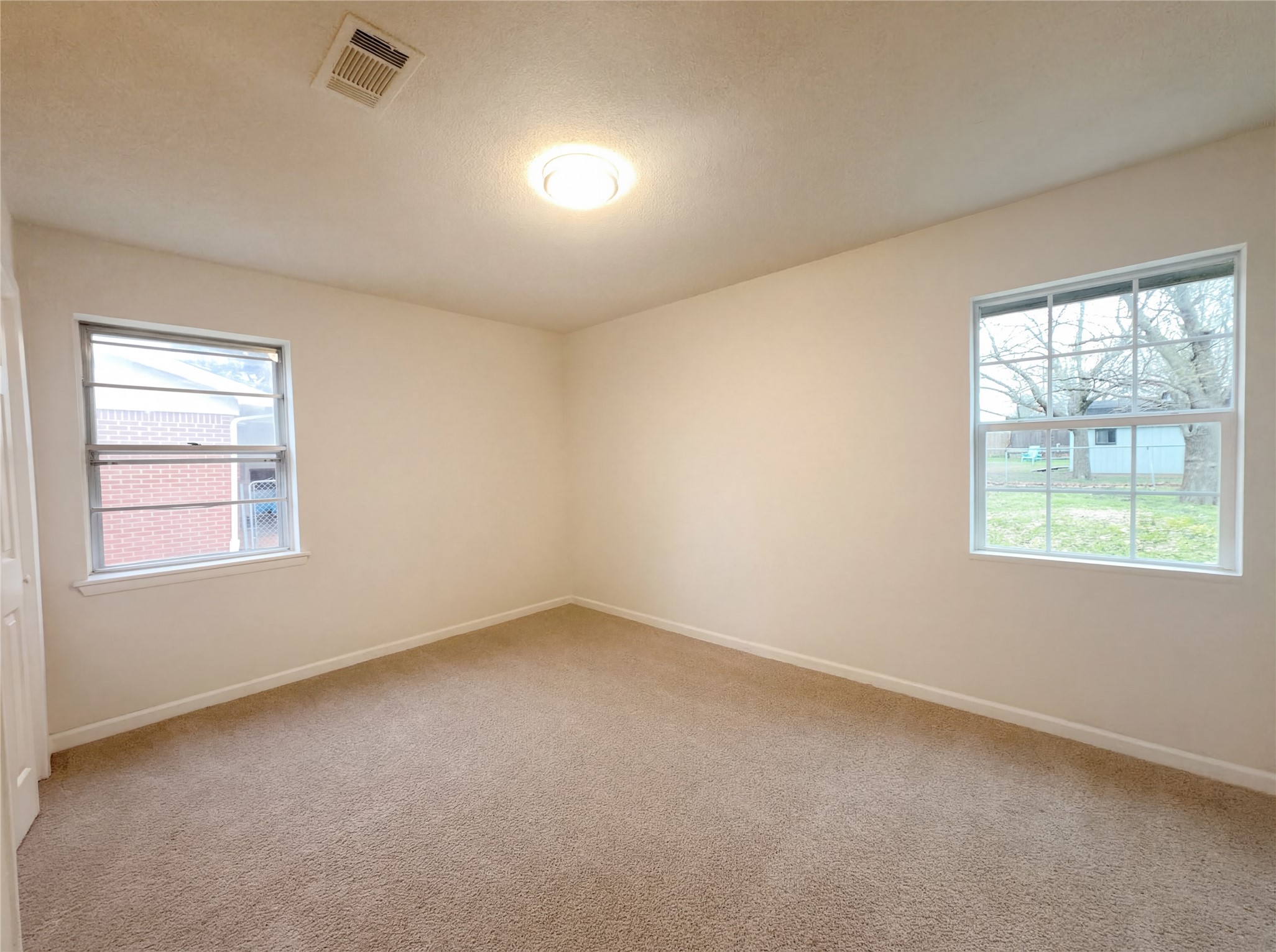802 N Hughes Street Howe TX 75459