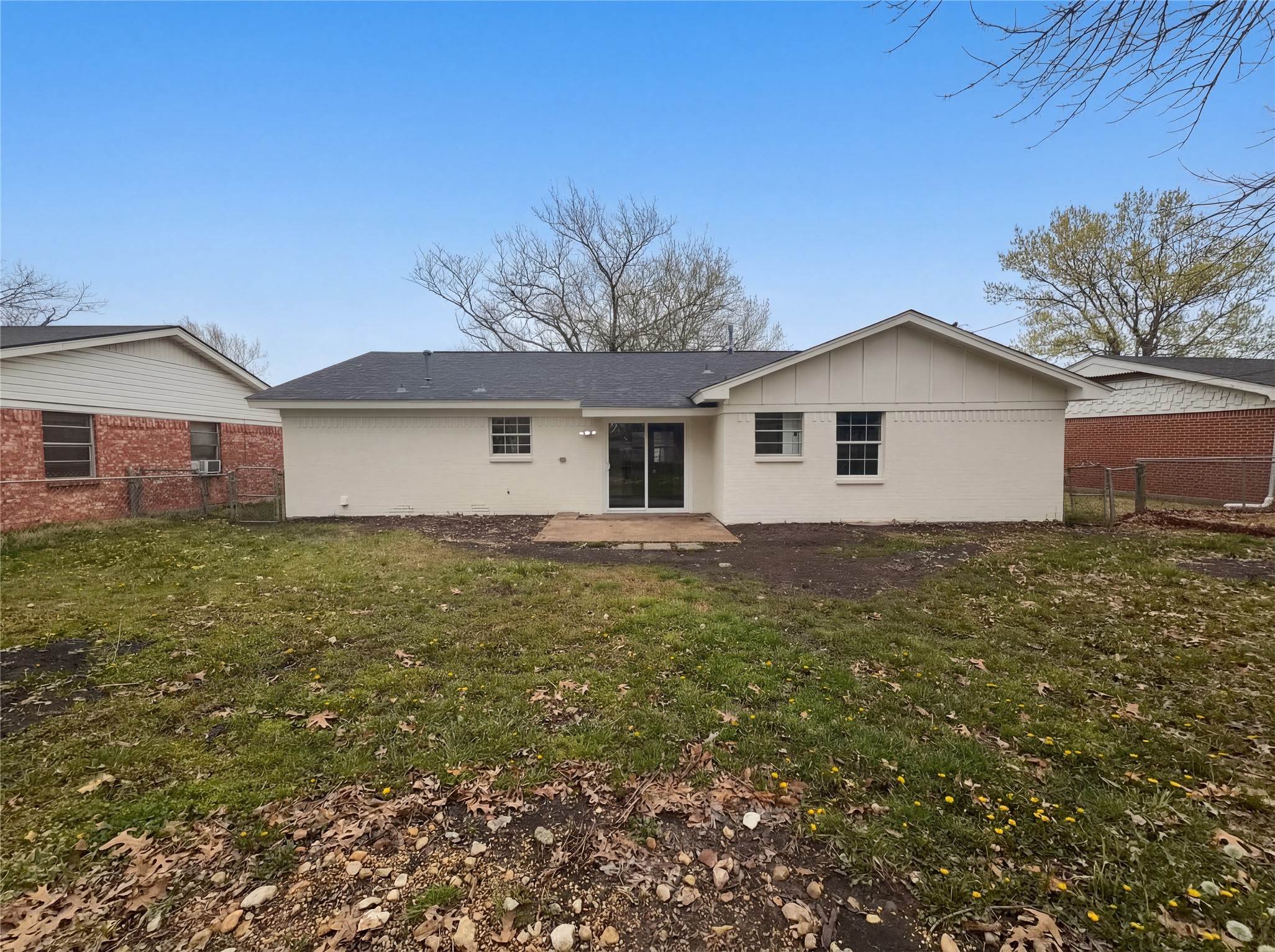 802 N Hughes Street Howe TX 75459