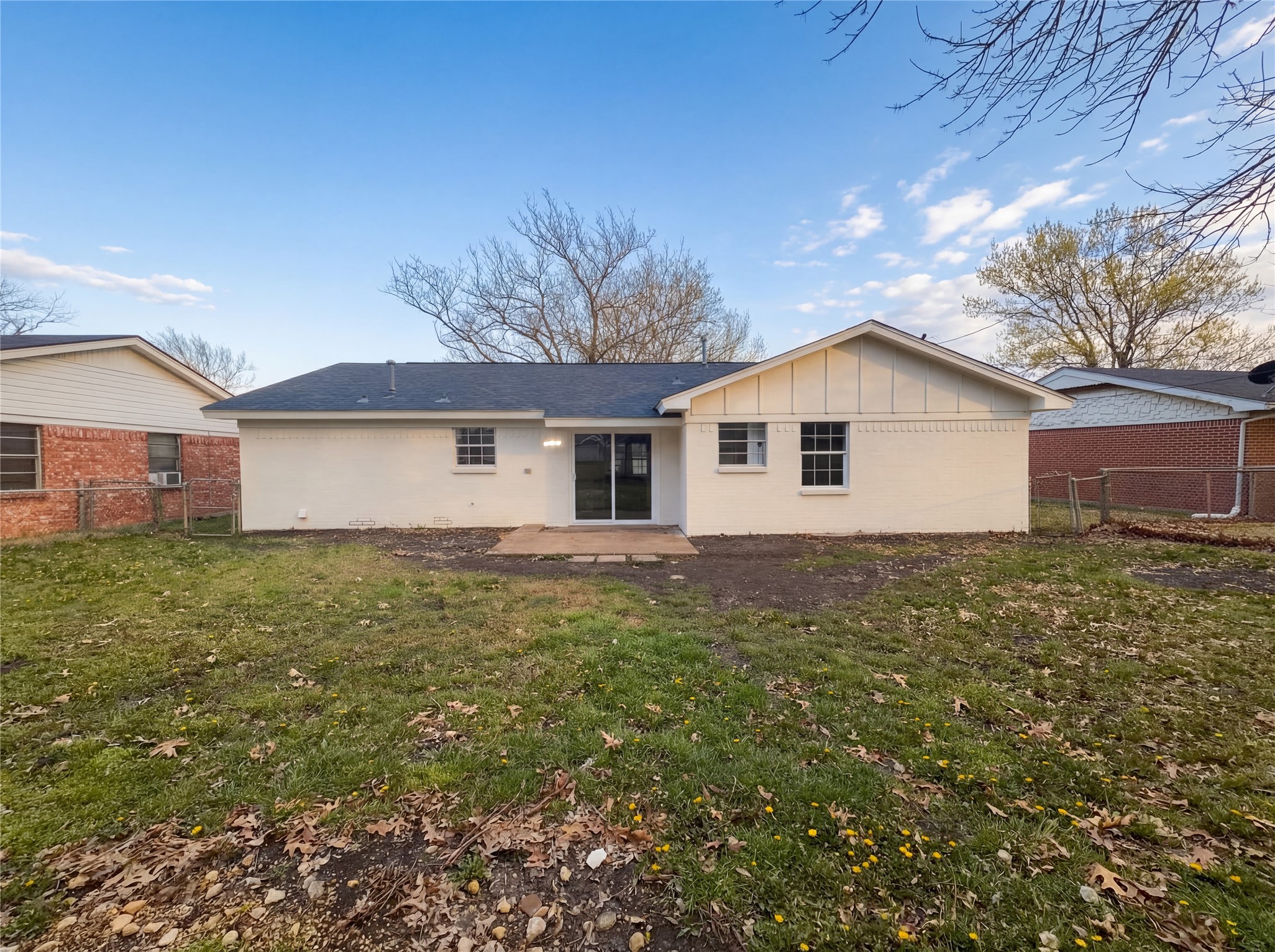 802 N Hughes Street Howe TX 75459