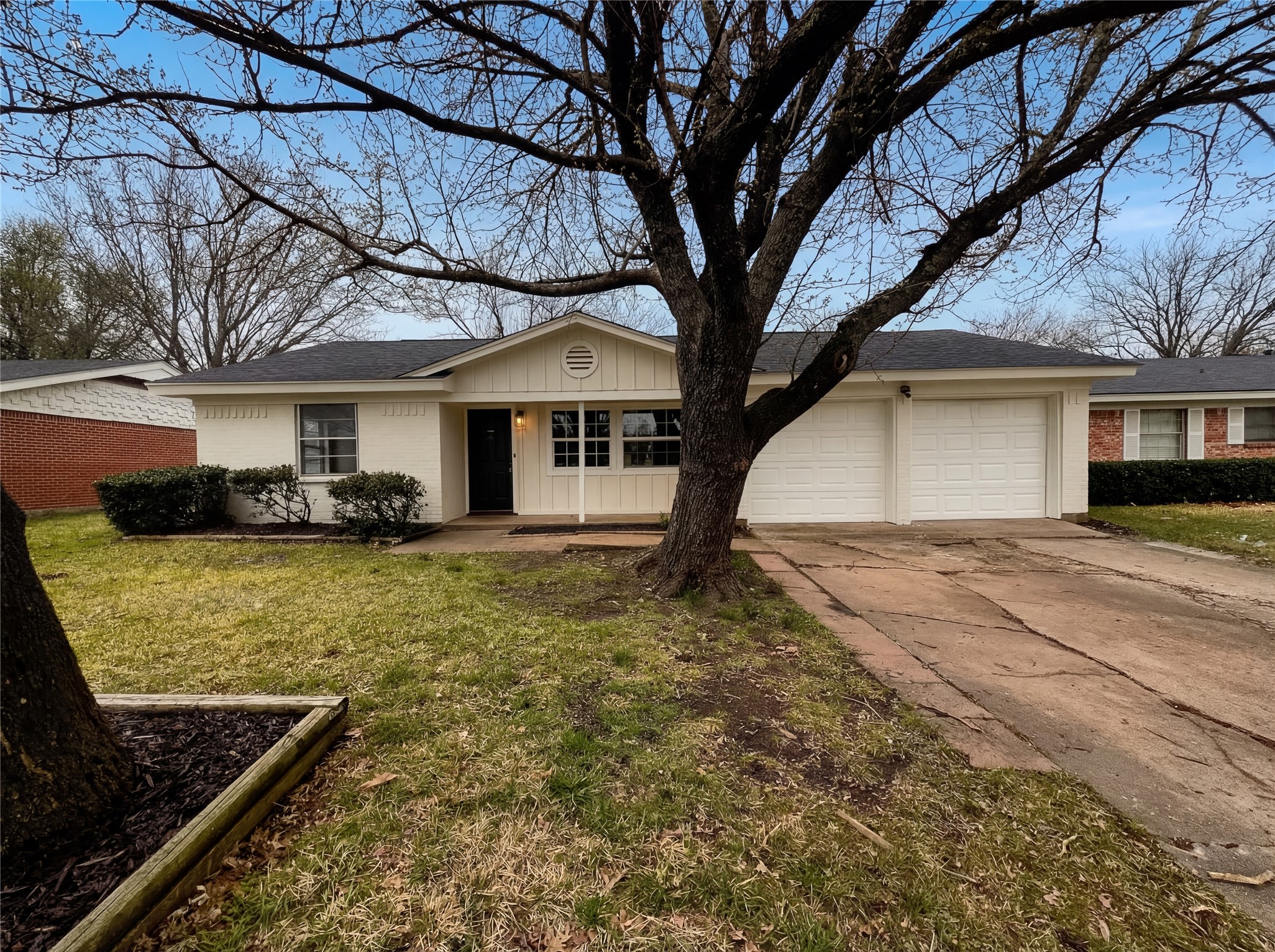802 N Hughes Street Howe TX 75459