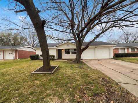 802 N Hughes Street Howe TX 75459