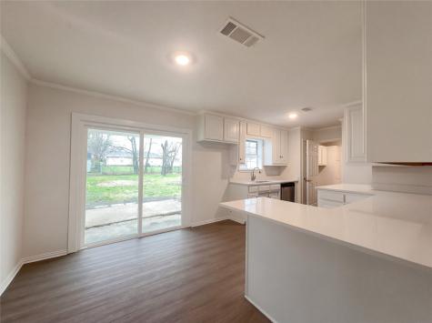 802 N Hughes Street Howe TX 75459