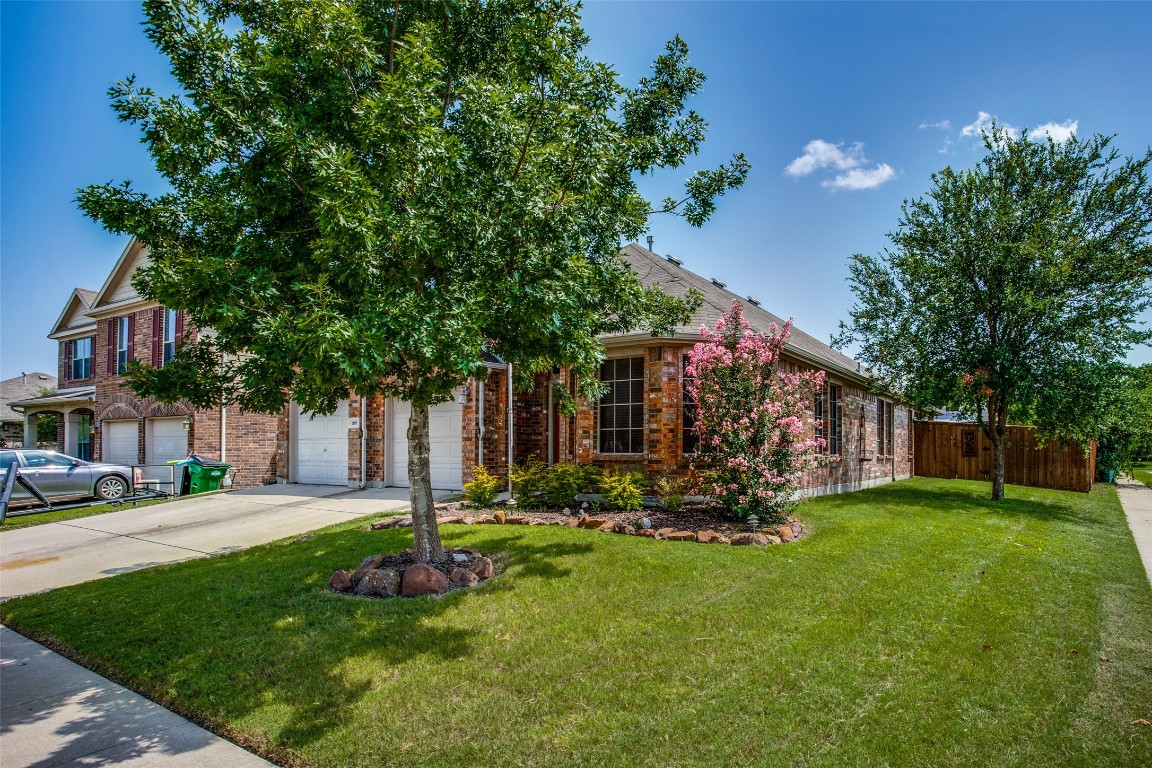 319 Sugarberry Lane Fate TX 75087