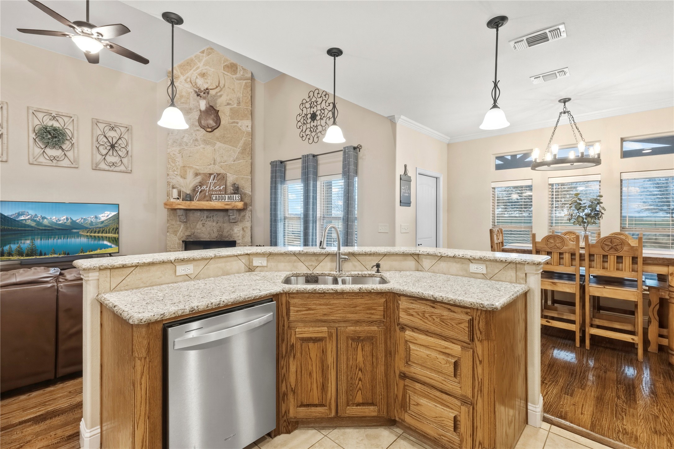3812 County Road 2156 Caddo Mills TX 75135