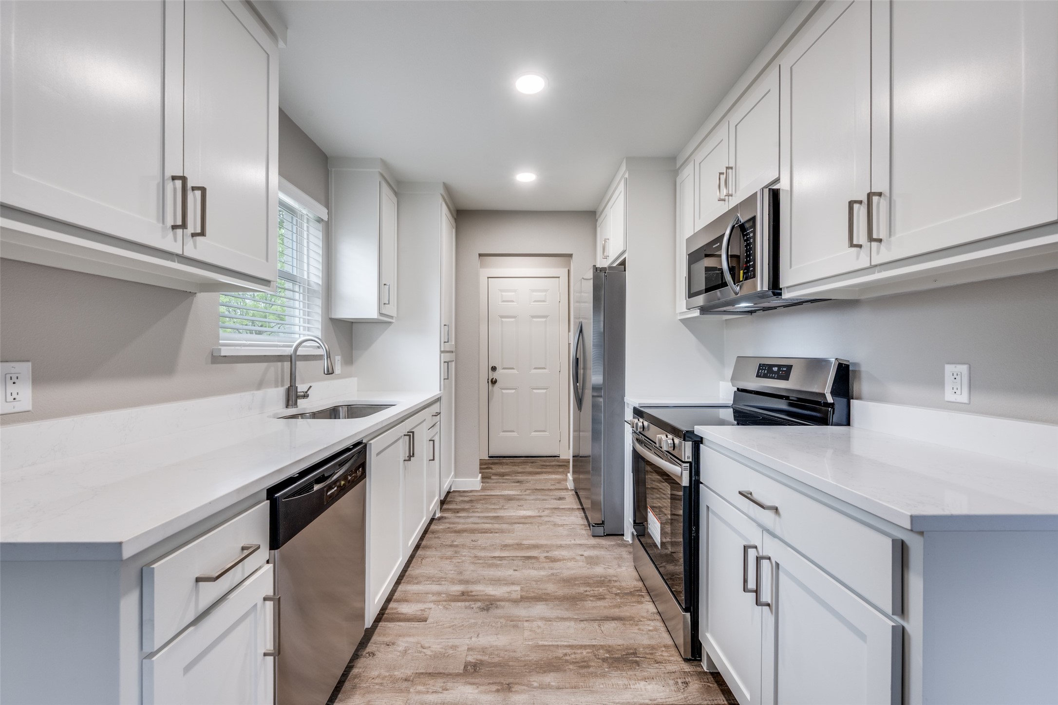 1600 Briar Run Benbrook TX 76126