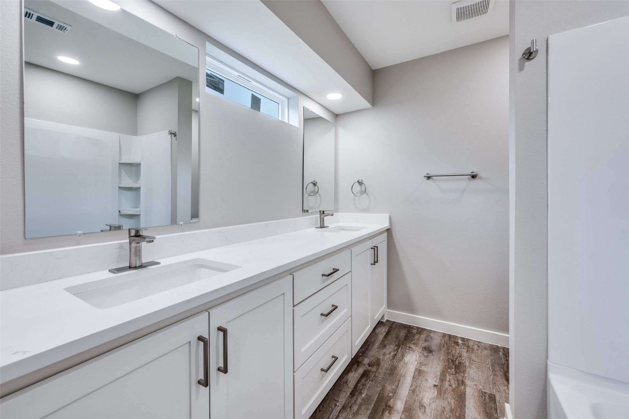 1600 Briar Run Benbrook TX 76126