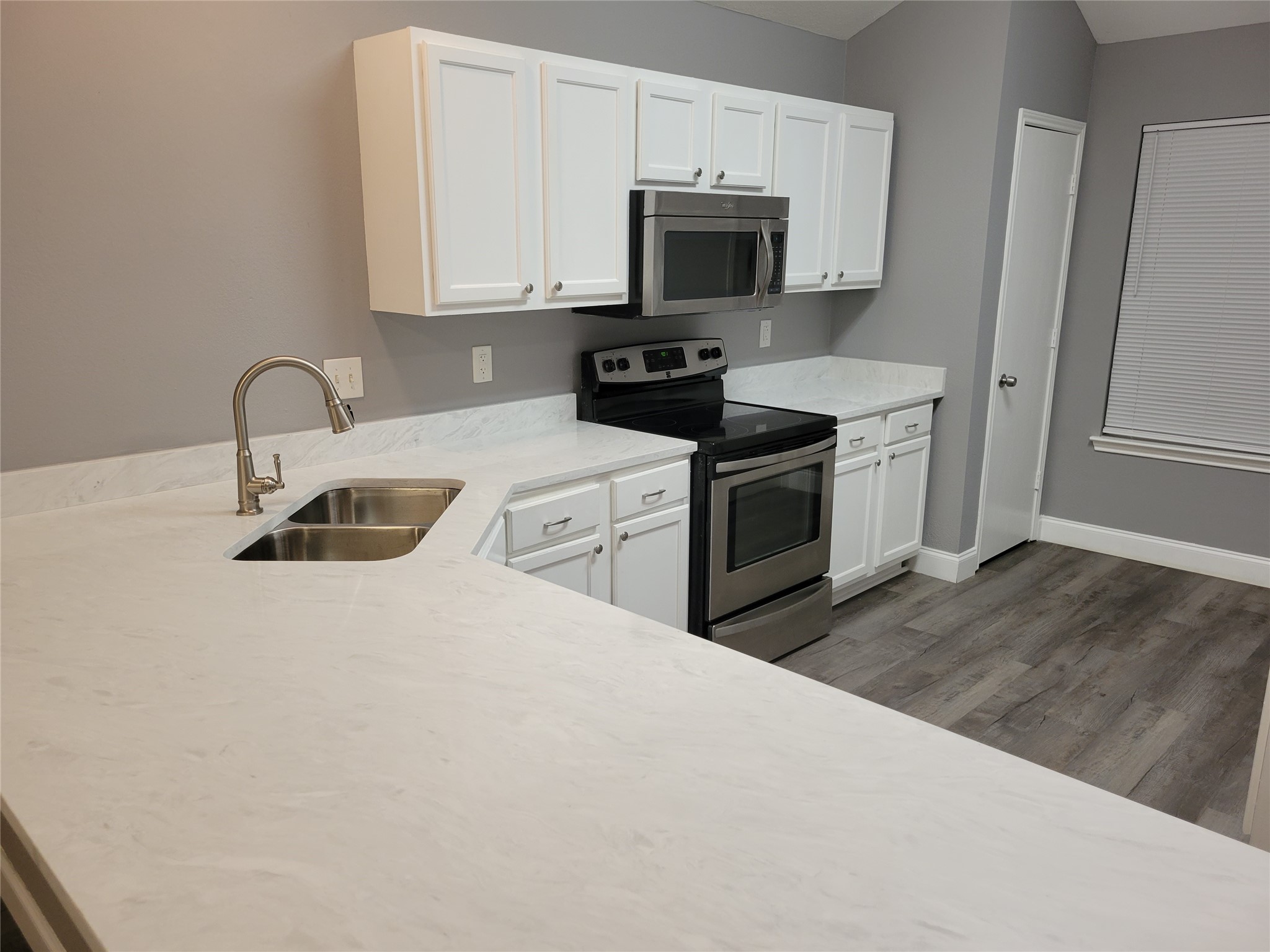4027 Ramona Avenue Dallas TX 75216