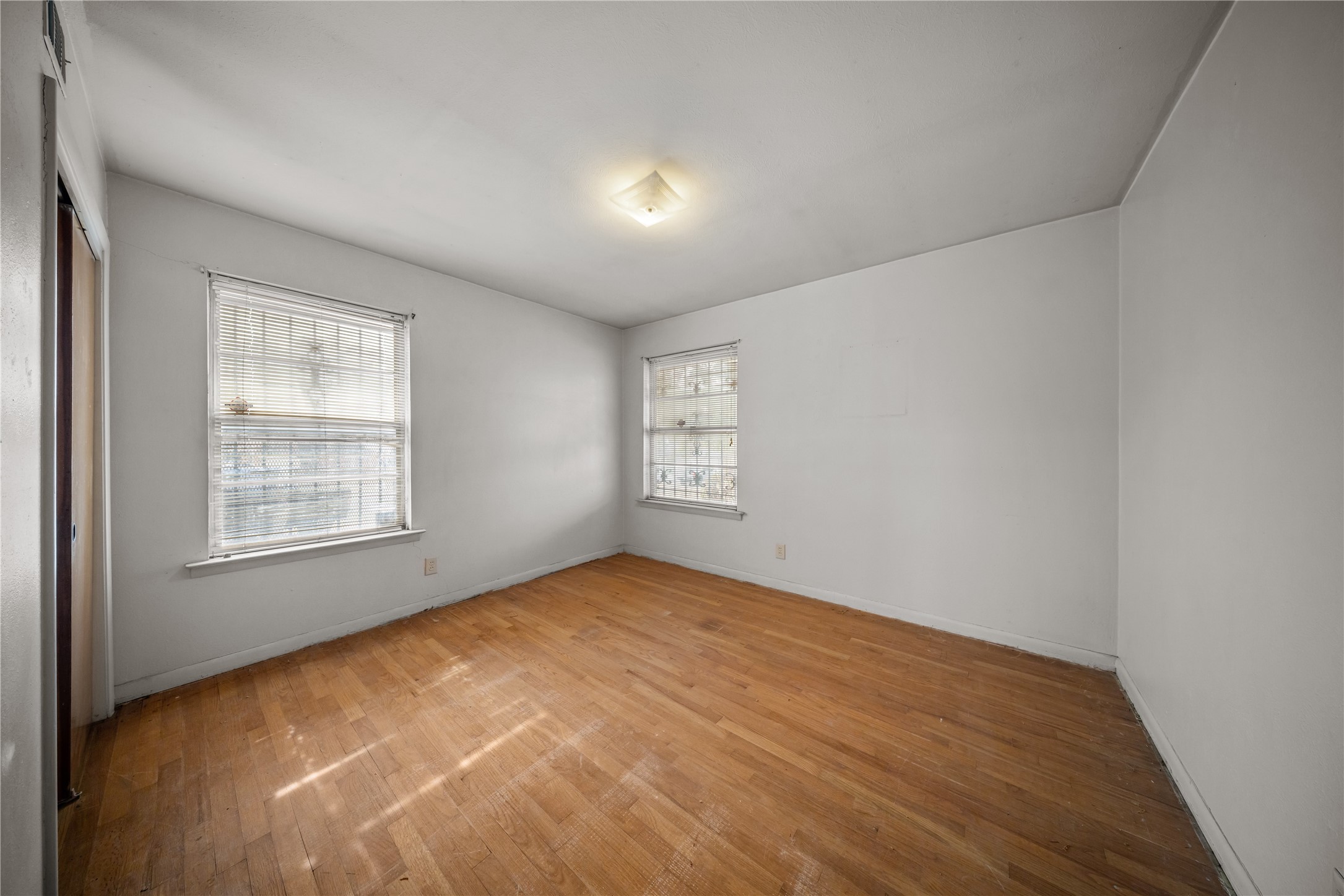 3916 Kushla Avenue Dallas TX 75216