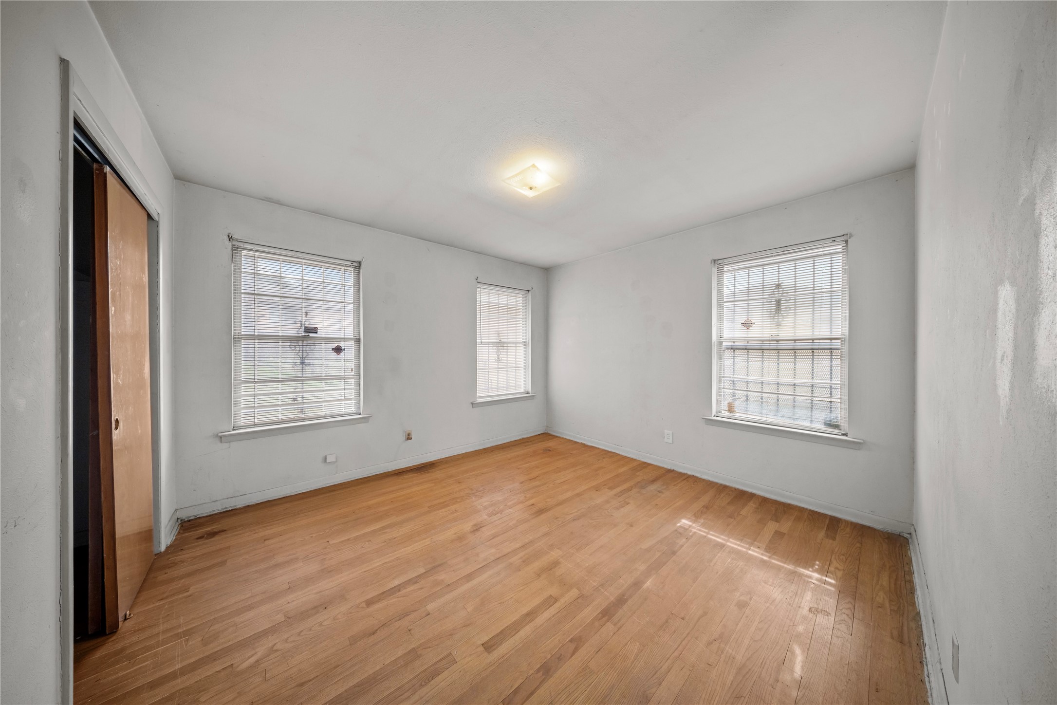 3916 Kushla Avenue Dallas TX 75216