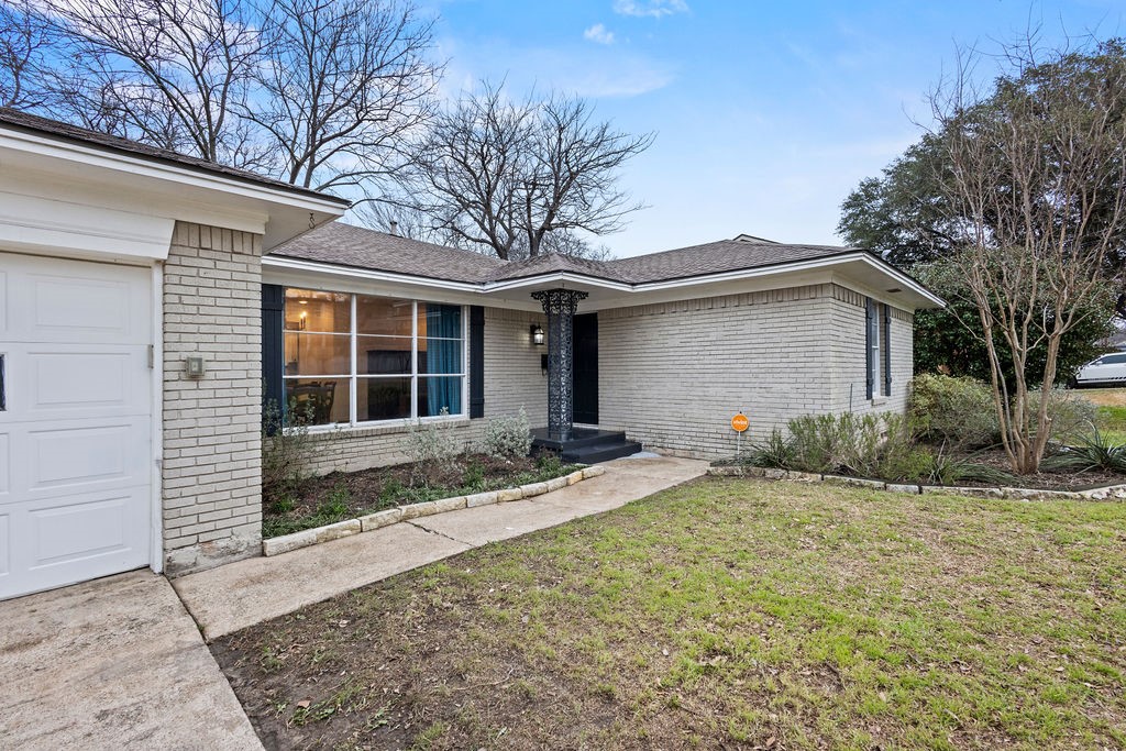 2429 Telegraph Avenue Dallas TX 75228