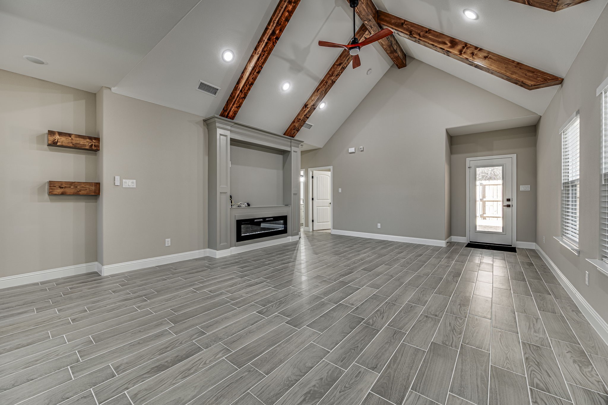 5858 Black Pine Circle Granbury TX 76048