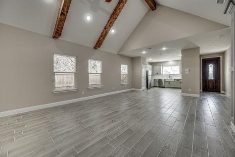 5858 Black Pine Circle Granbury TX 76048