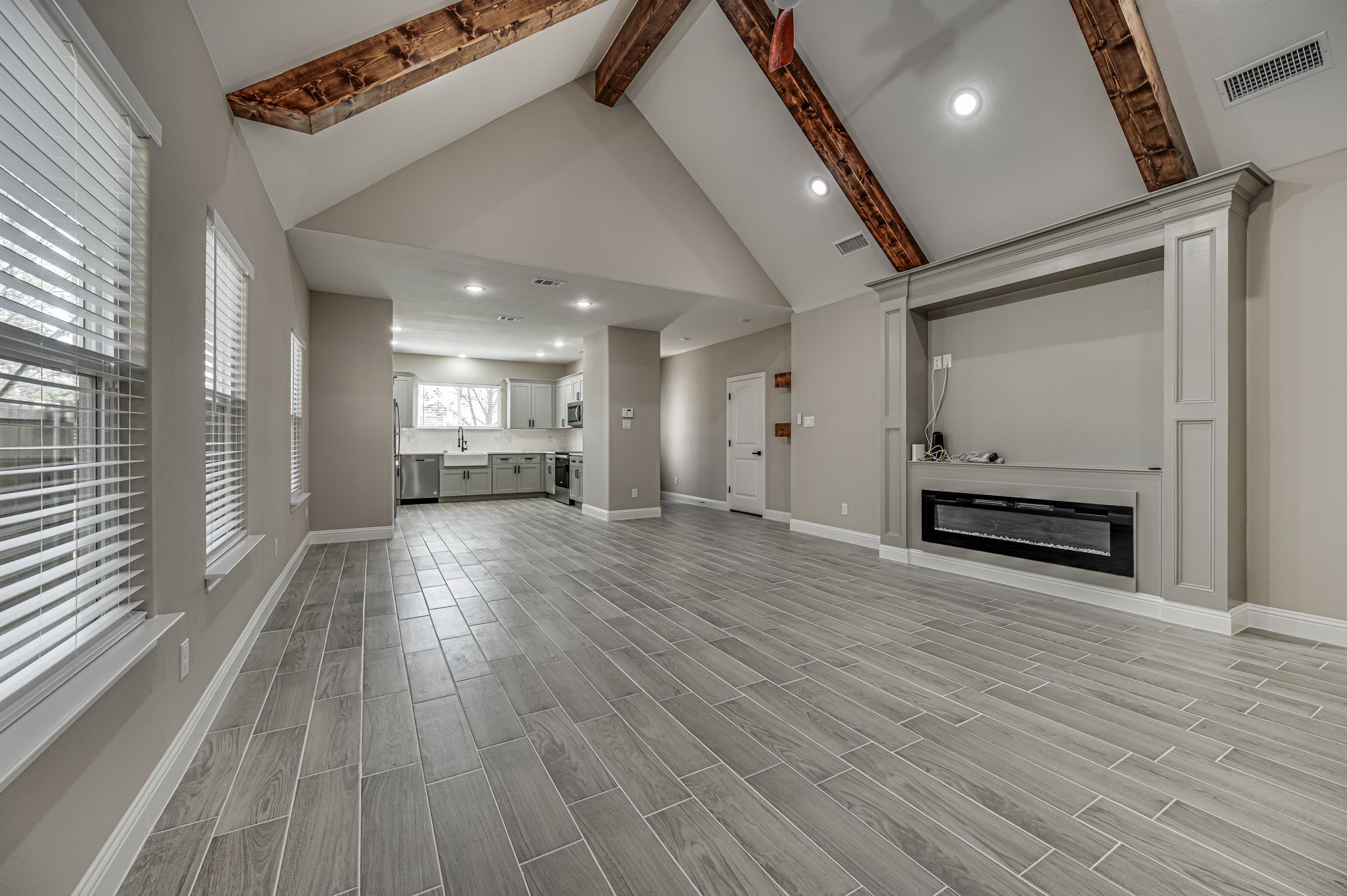 5858 Black Pine Circle Granbury TX 76048