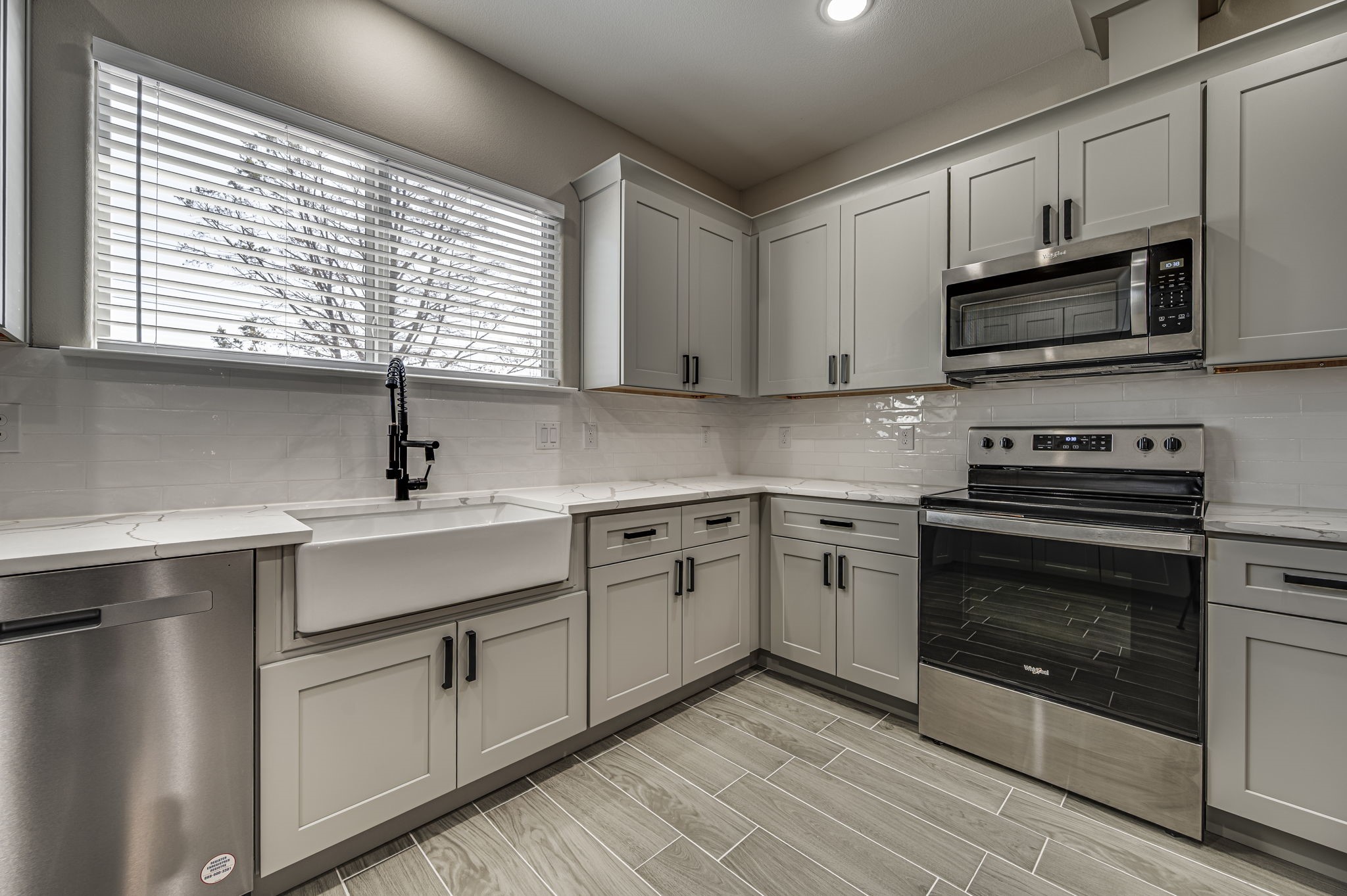 5858 Black Pine Circle Granbury TX 76048
