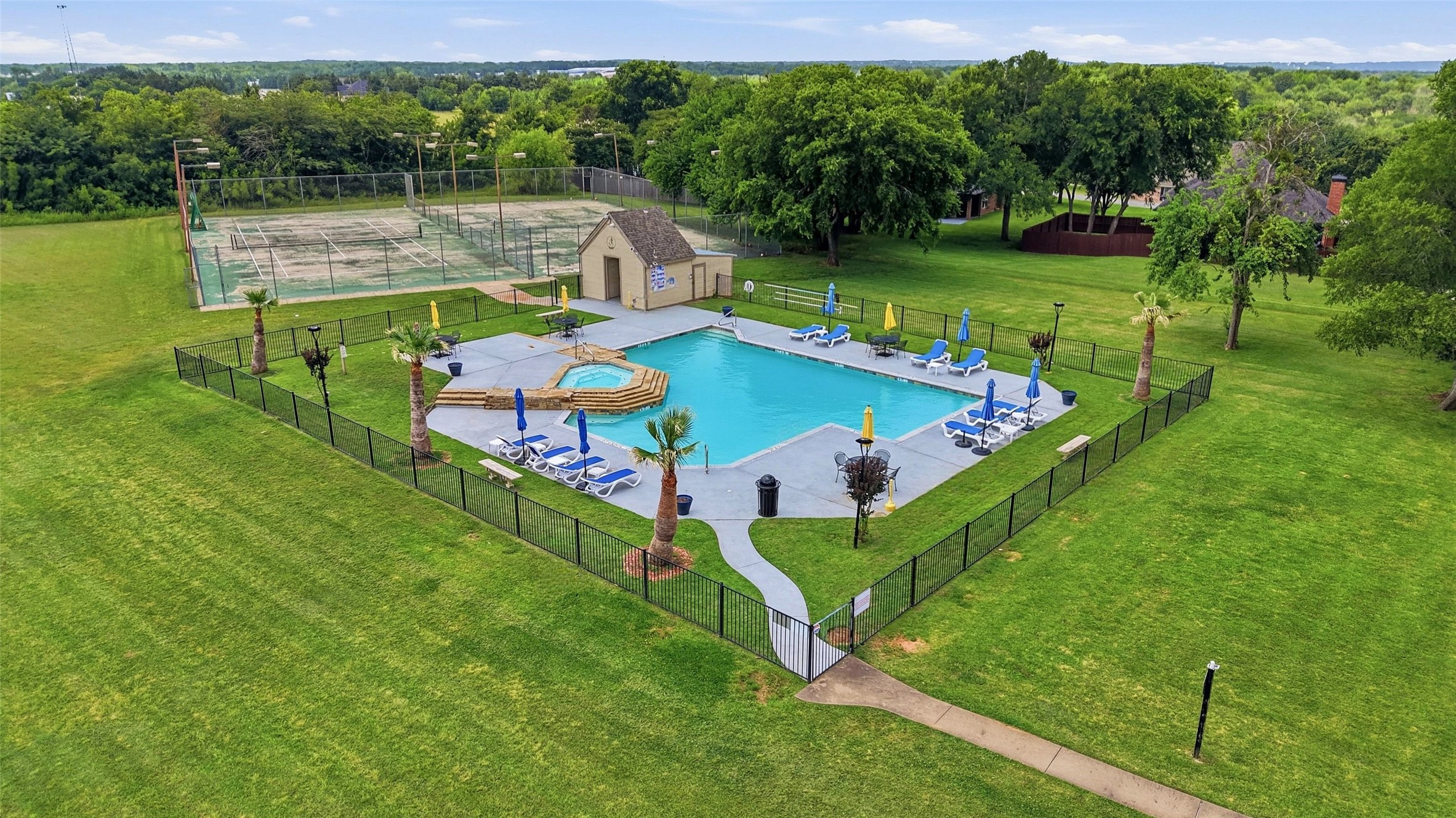 110 Summer Place Circle Pottsboro TX 75076