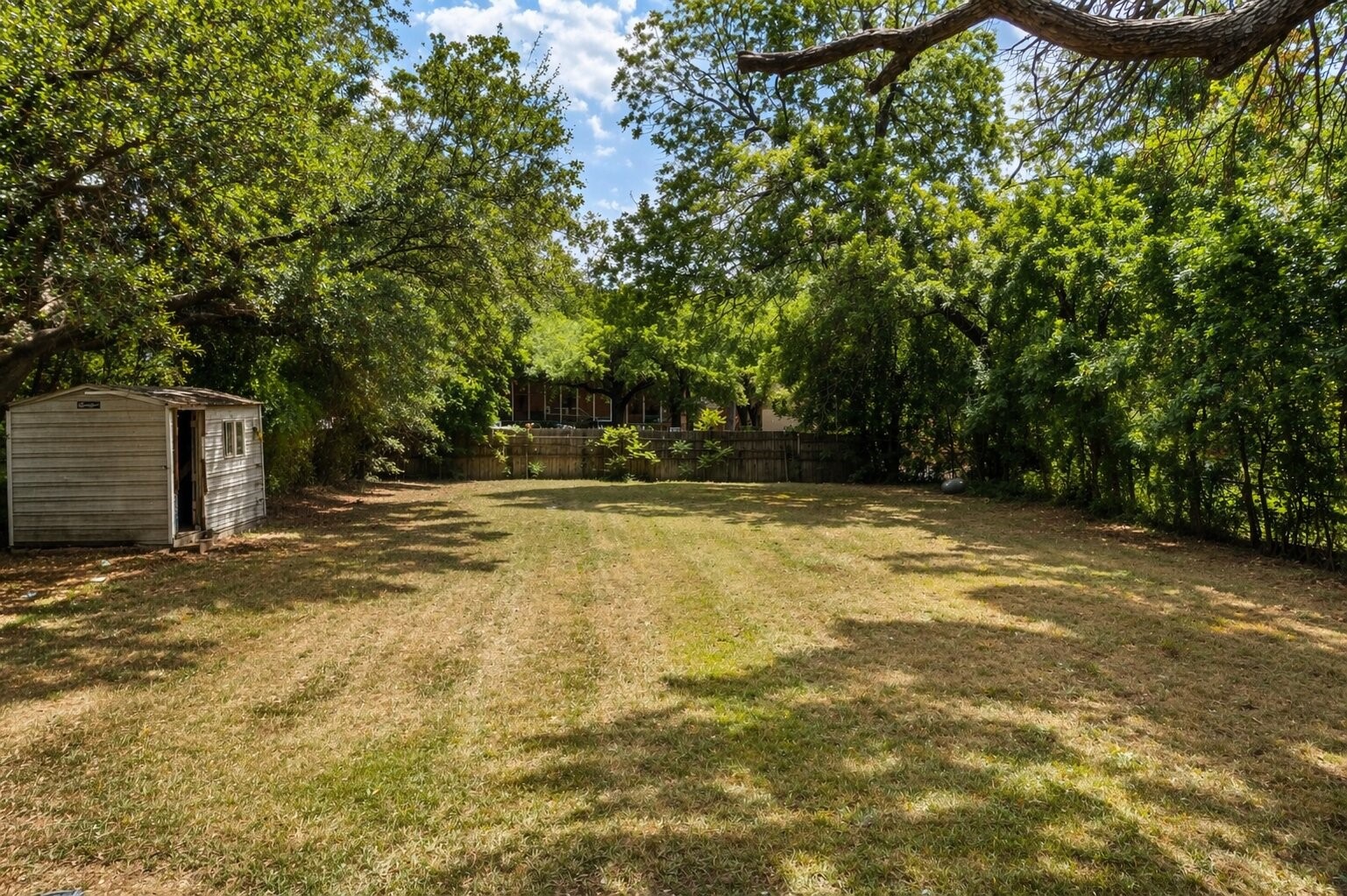 4323 Vanette Lane Dallas TX 75216