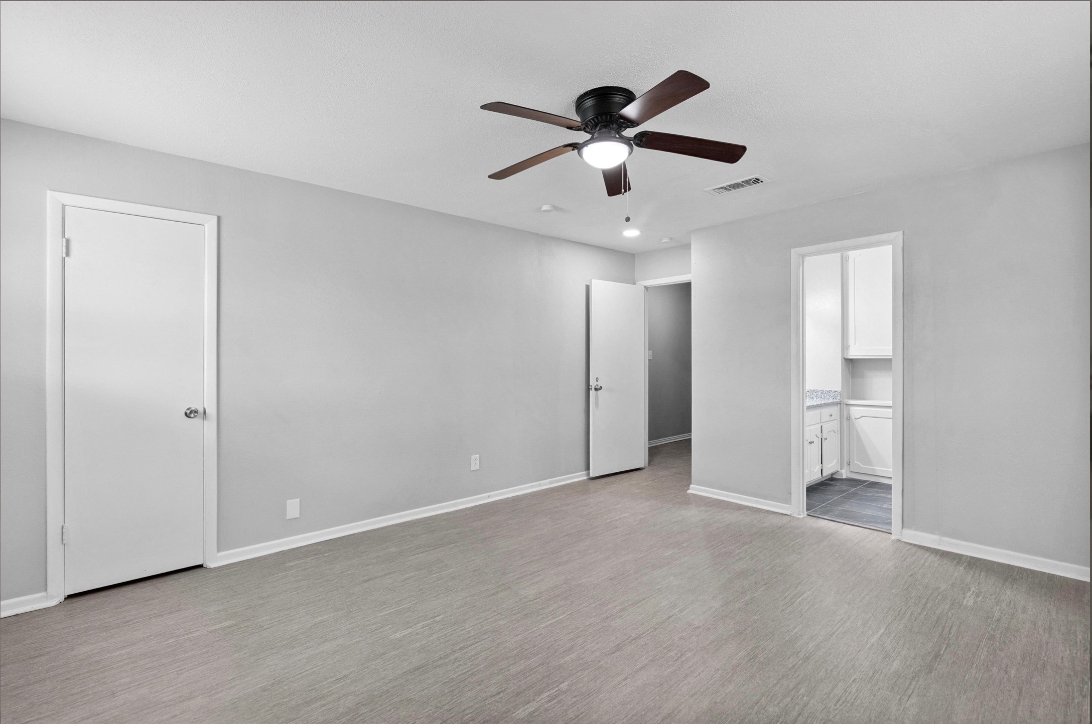 3709 Ashford Avenue Fort Worth TX 76133