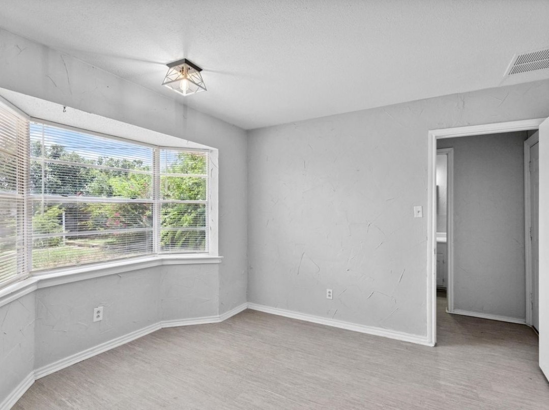 3709 Ashford Avenue Fort Worth TX 76133