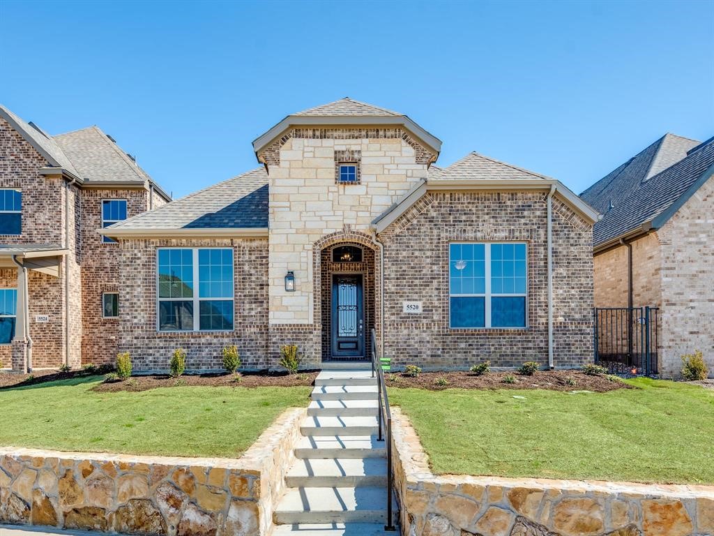 5520 Traveller Drive North Richland Hills TX 76180