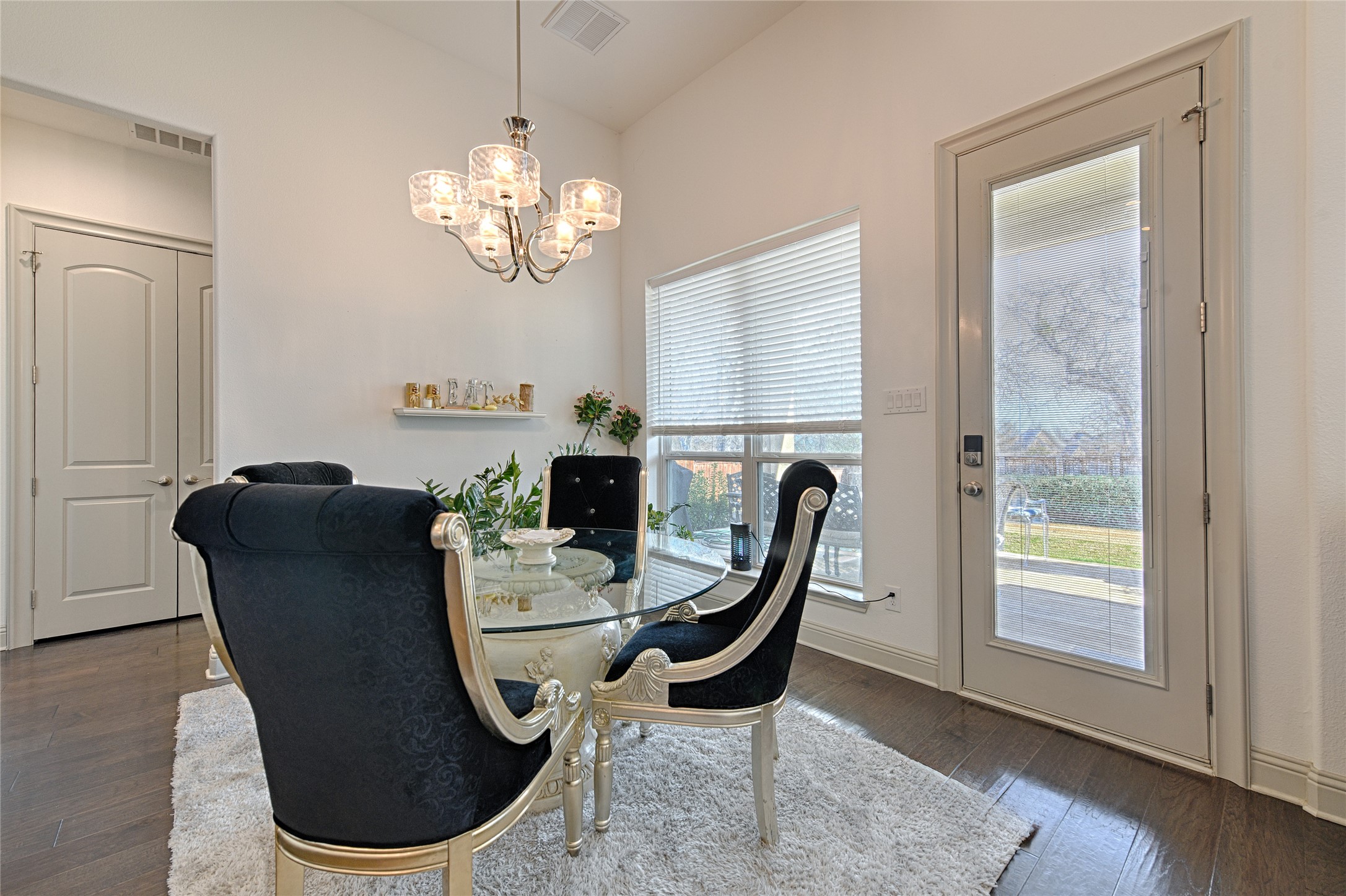 7001 Schubert Colleyville TX 76034