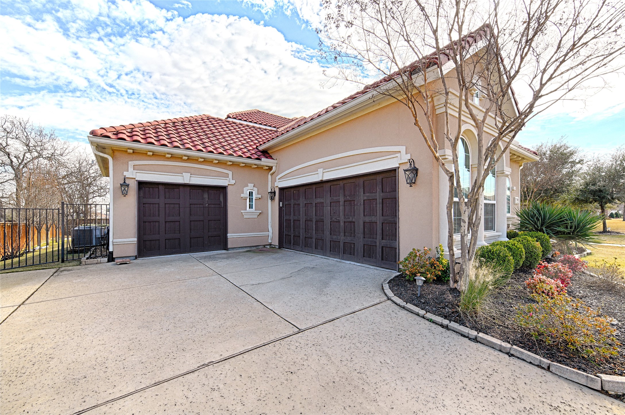 7001 Schubert Colleyville TX 76034