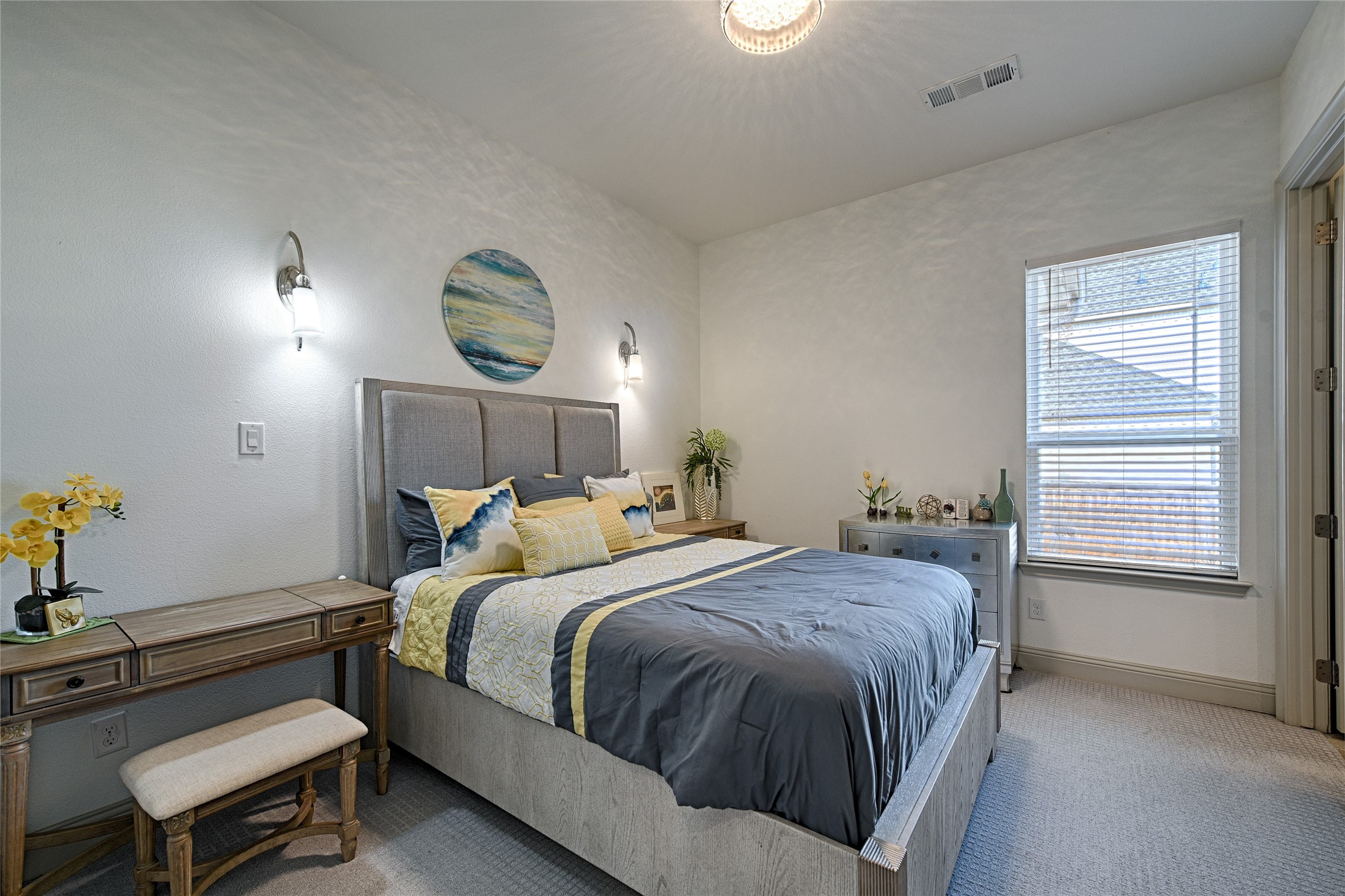 7001 Schubert Colleyville TX 76034