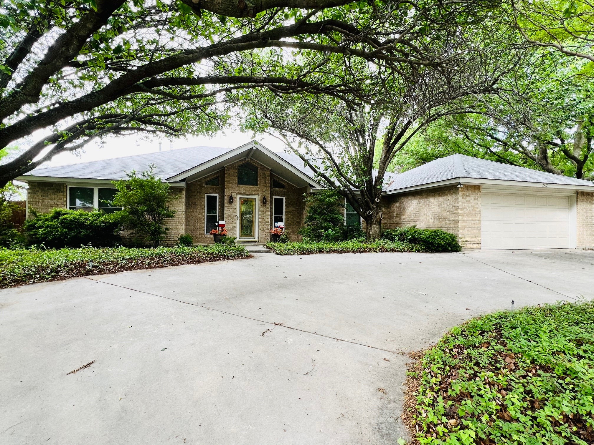 1311 Haven Drive Comanche TX 76442