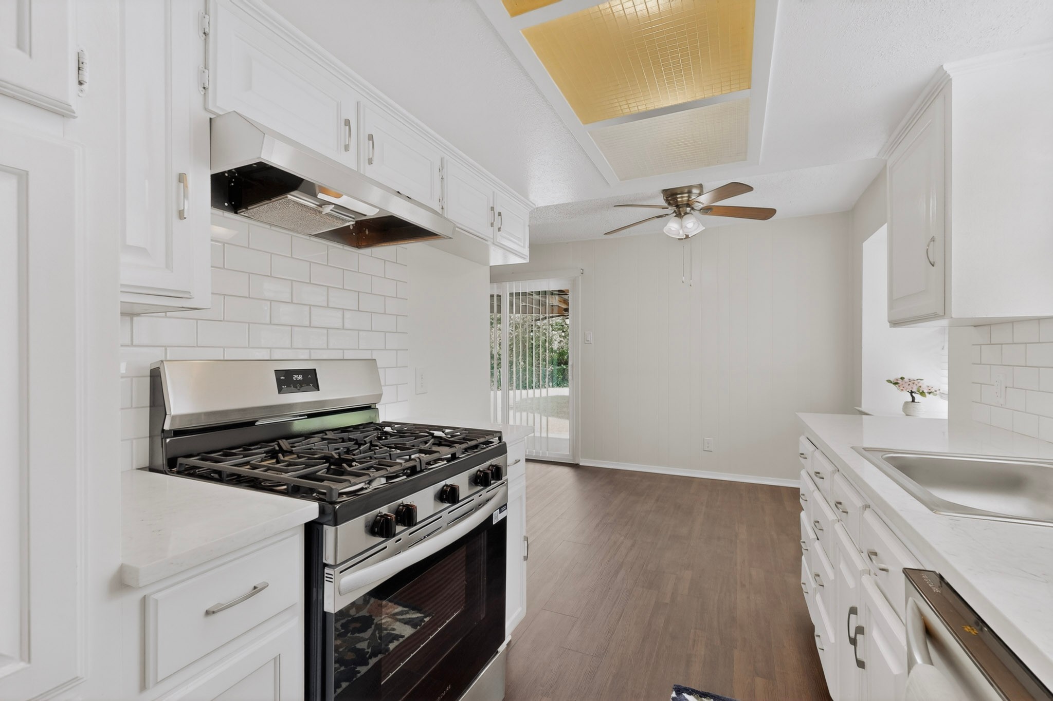 2124 Stonehenge Drive Garland TX 75041