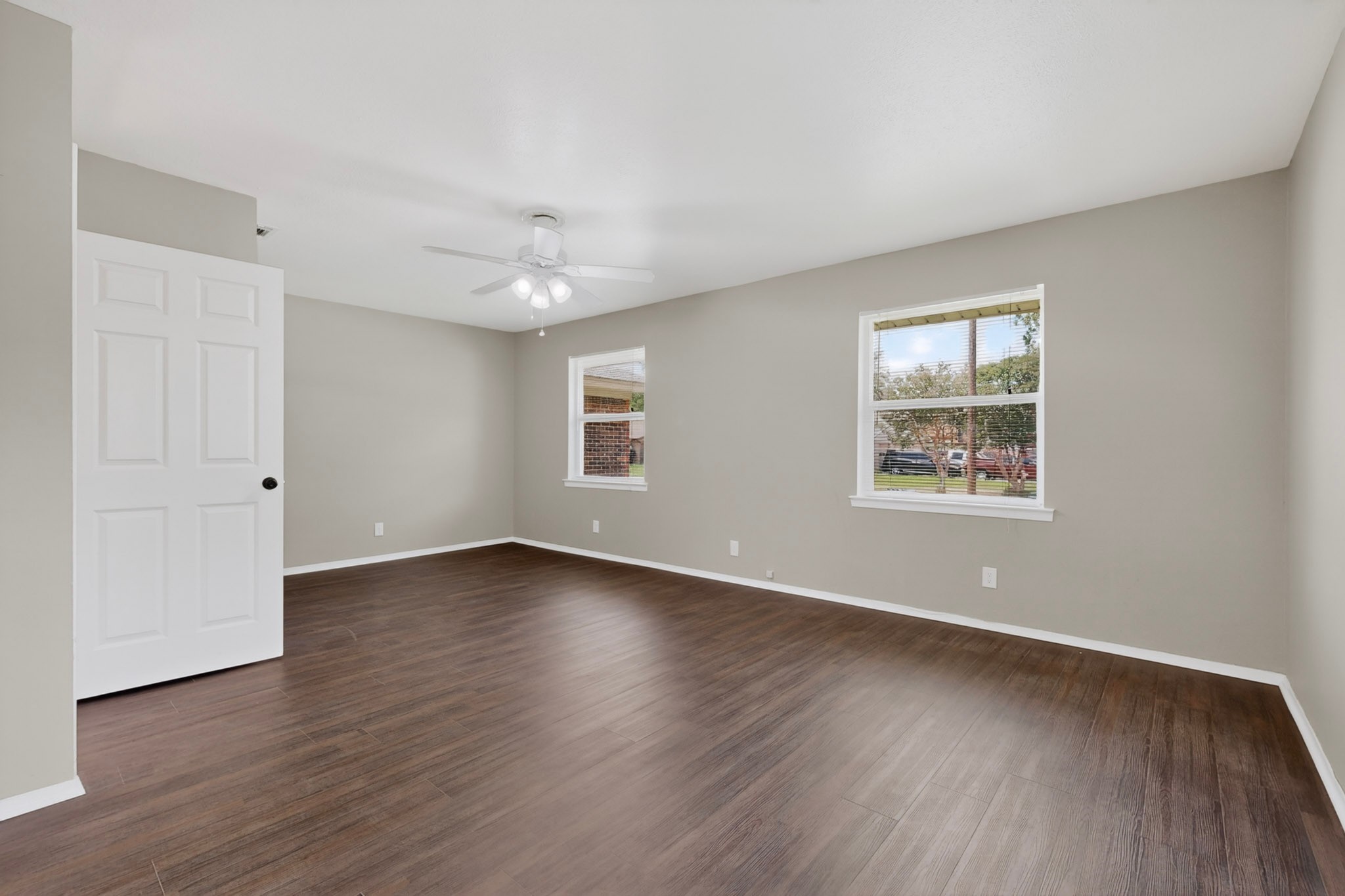 2124 Stonehenge Drive Garland TX 75041