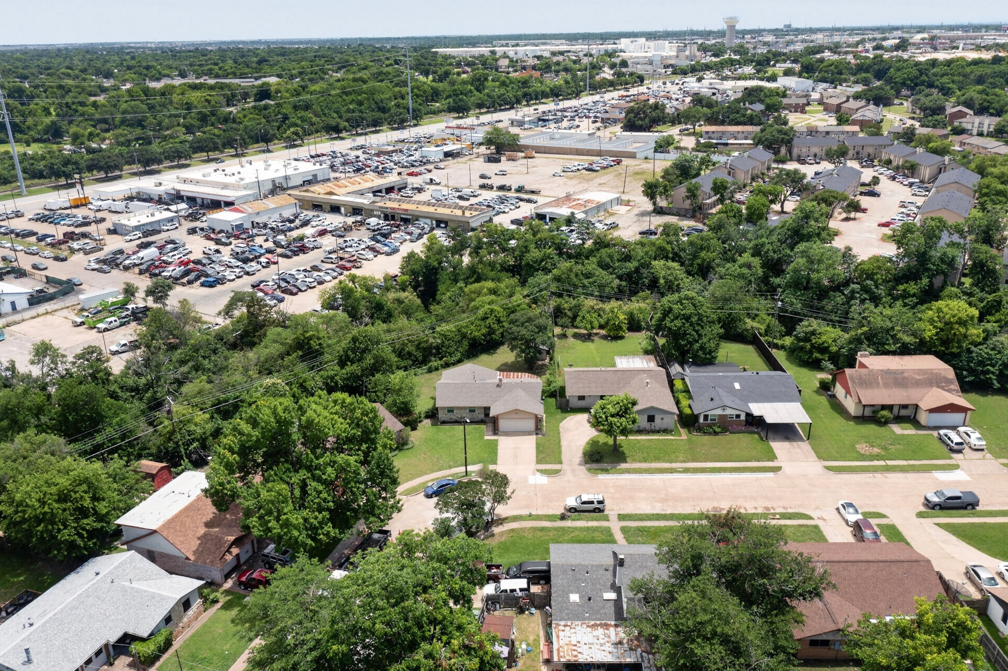 2124 Stonehenge Drive Garland TX 75041