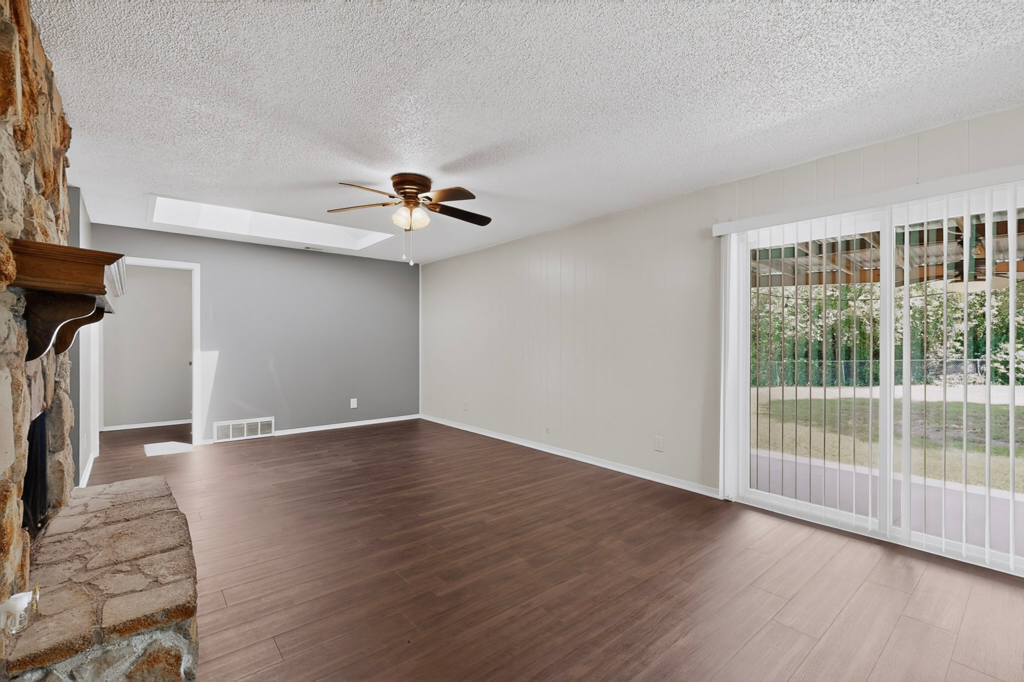 2124 Stonehenge Drive Garland TX 75041