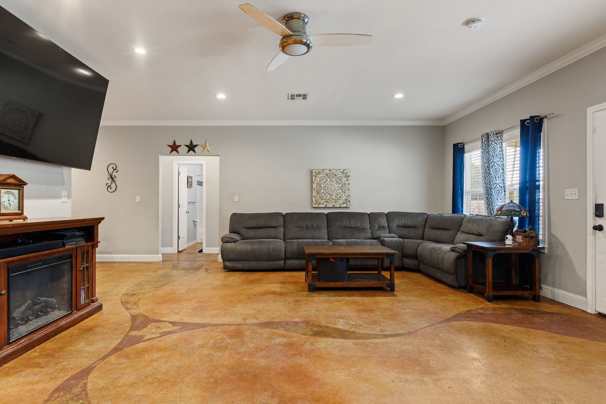 465 Frostdale Drive Elm Mott TX 76640